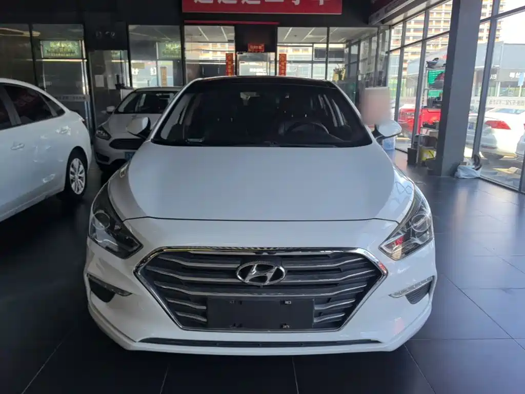 Hyundai Mistra — миниатюра 3