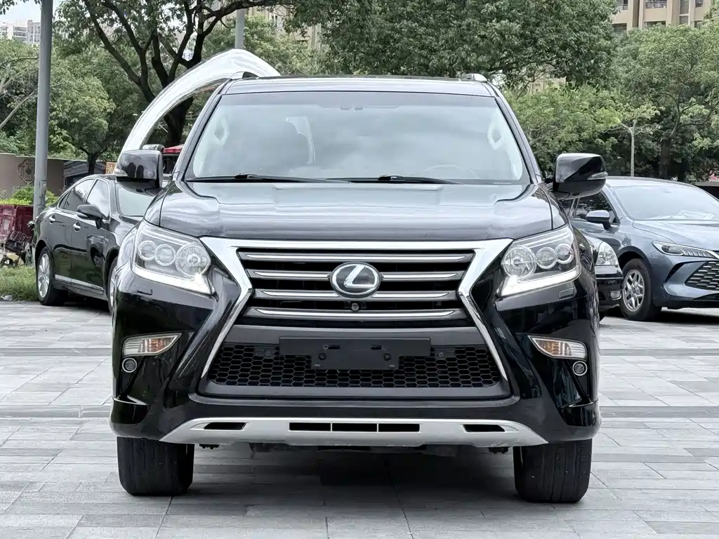 Lexus GX — миниатюра 2