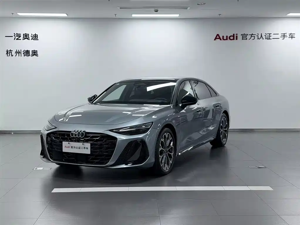 奥迪A6L 2026款 2.0T quattro 尊享型 2026