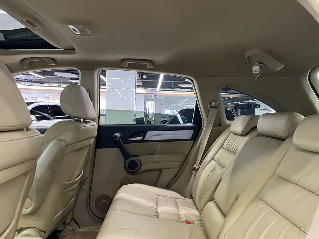 Honda CR-V — миниатюра 24