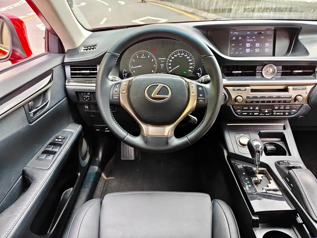 Lexus ES — фотографии объявления, Фото 15