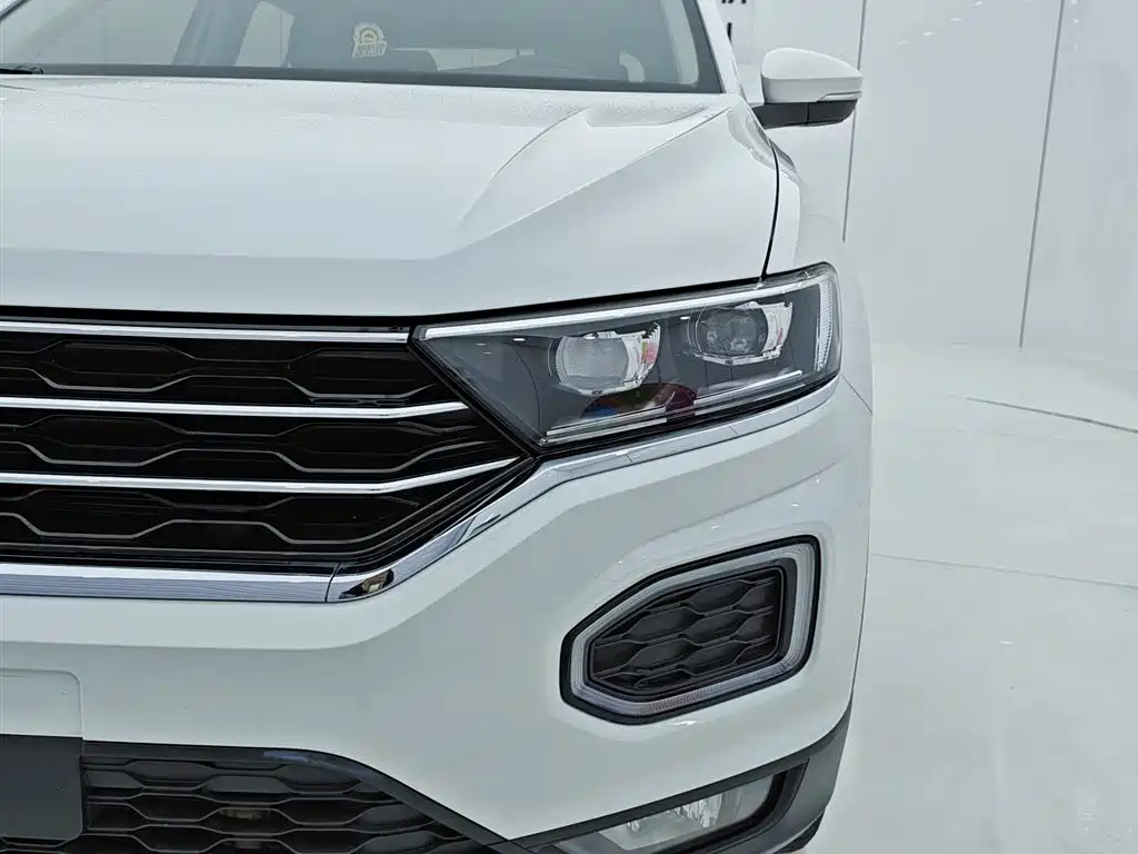 VOLKSWAGEN T ROC EXPLORING SONGS