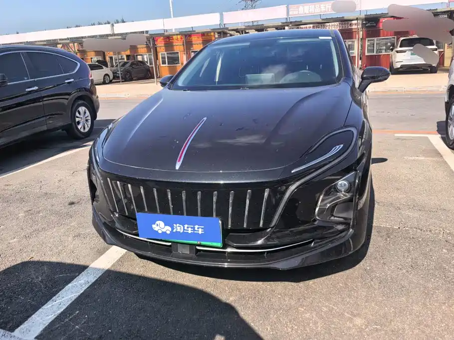 Hongqi Hongqi E-QM5 — миниатюра 2