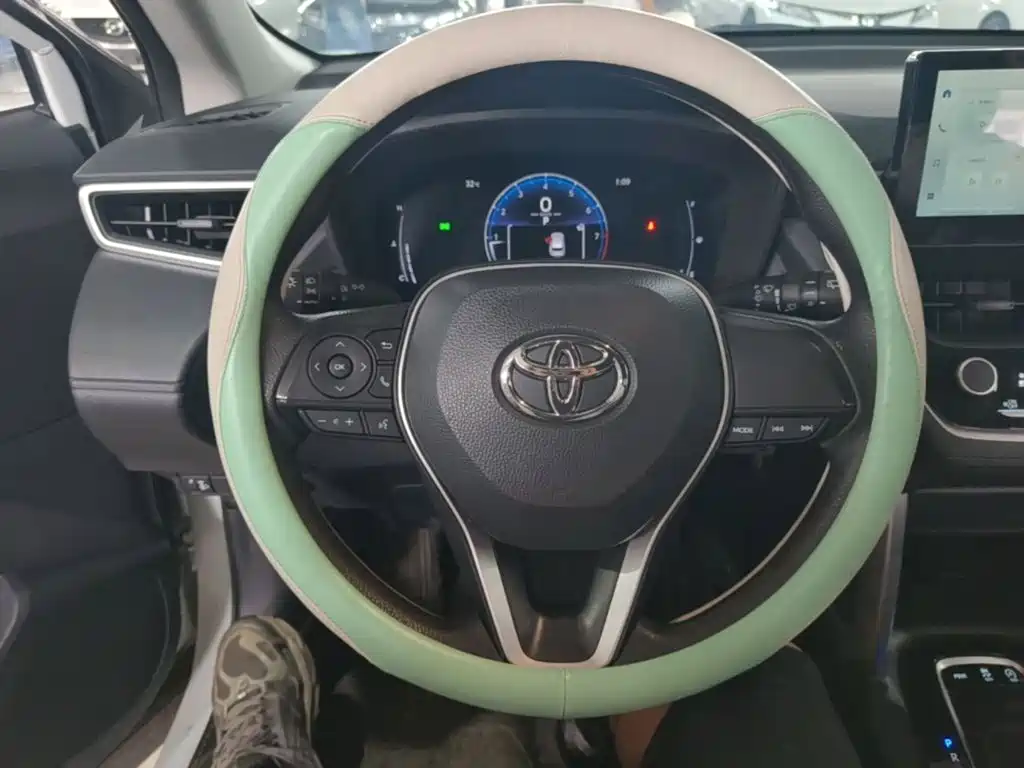 Toyota Frontlander — миниатюра 11
