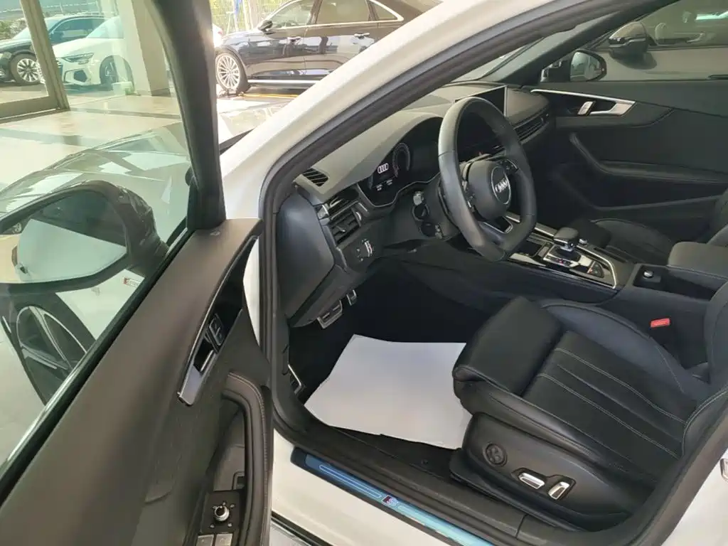 Audi A4L — миниатюра 16