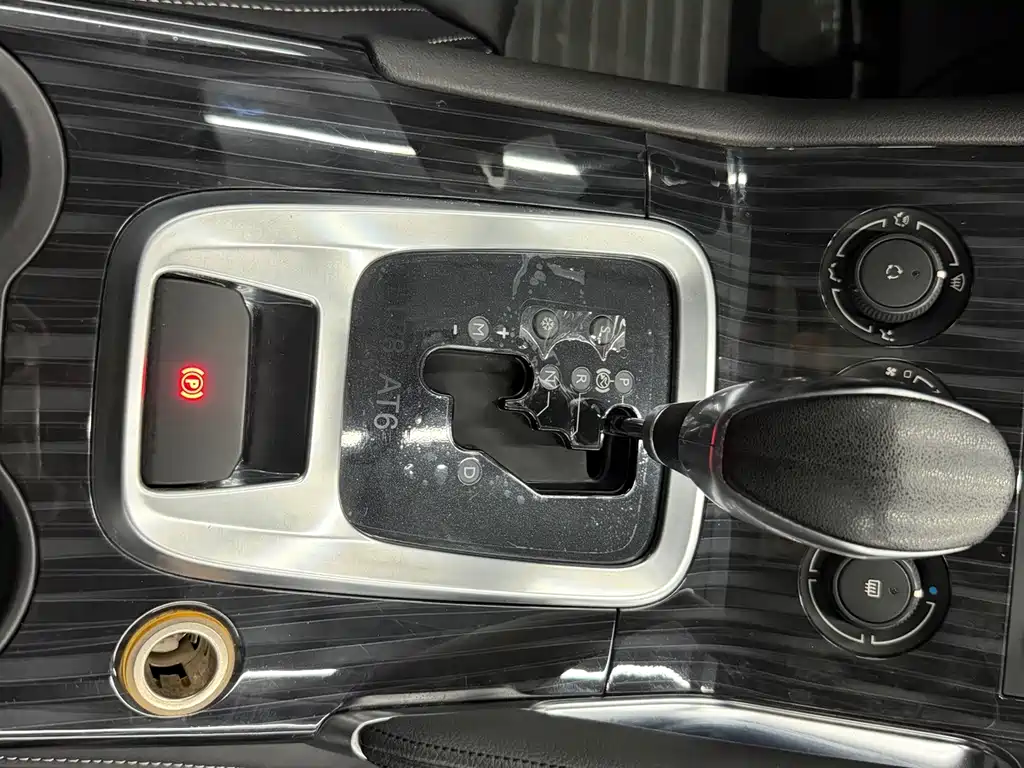 Peugeot 3008 — миниатюра 7
