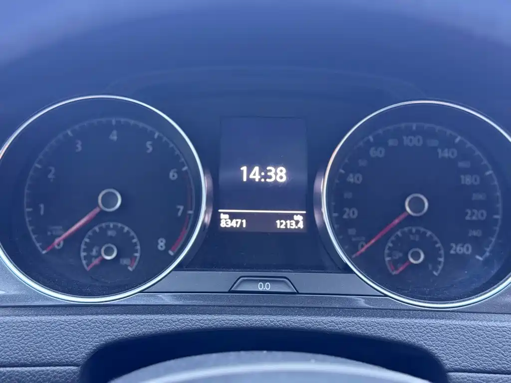Volkswagen Golf — миниатюра 8
