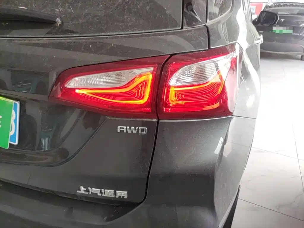 Chevrolet Equinox — миниатюра 8
