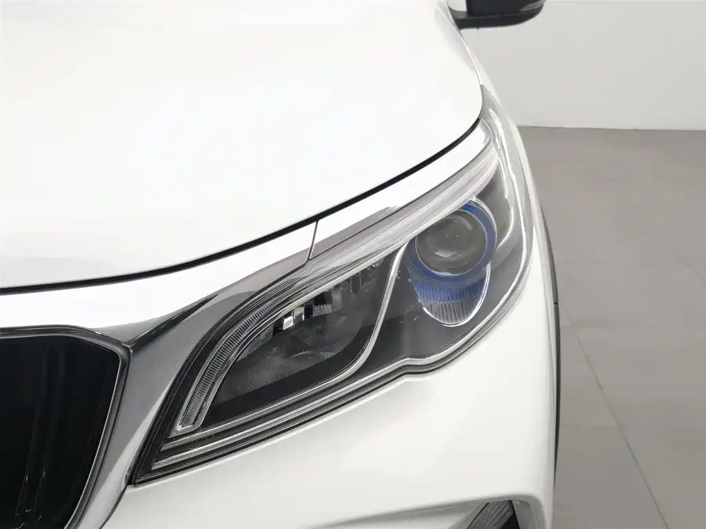 Geely Vision X3 X3 2021 PRO 1.5L MT Elite