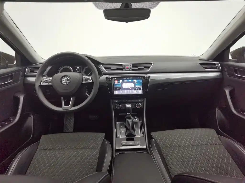 Skoda Superb 2018 TSI330 DSG Comfort V