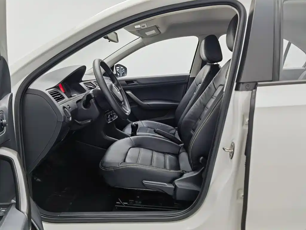 Volkswagen Santana — миниатюра 10
