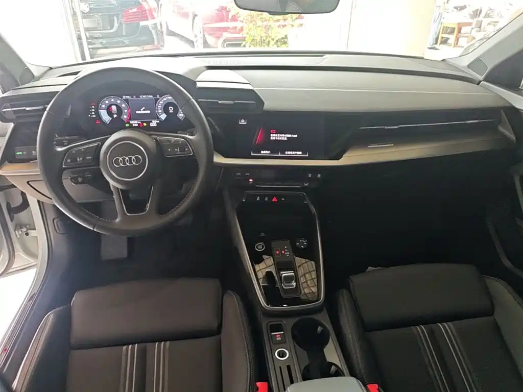 Audi A3 2022 Sportback 35 TFSI Fashion Sport