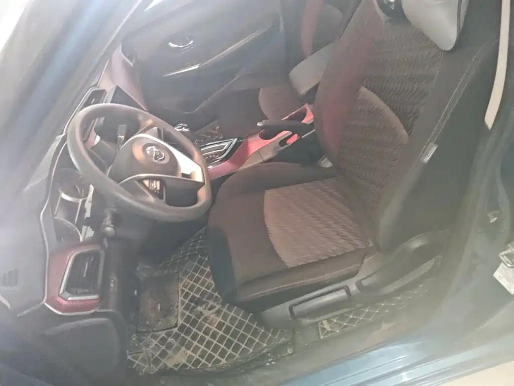 Nissan Bluebird — миниатюра 22