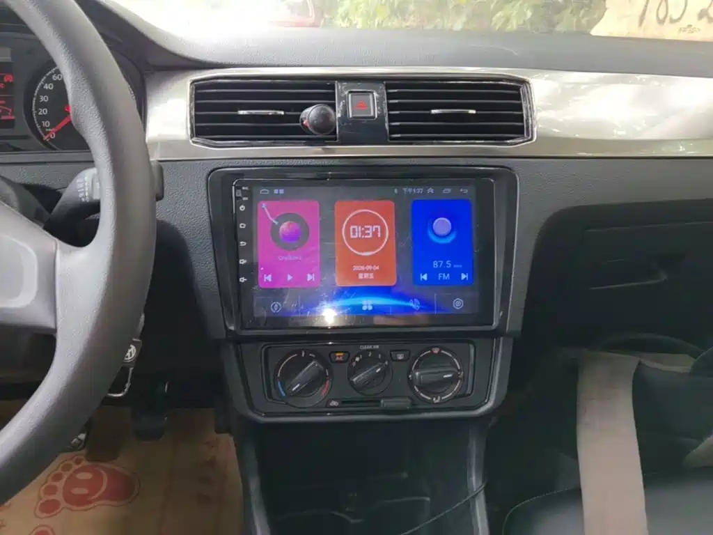 Volkswagen Santana — миниатюра 13