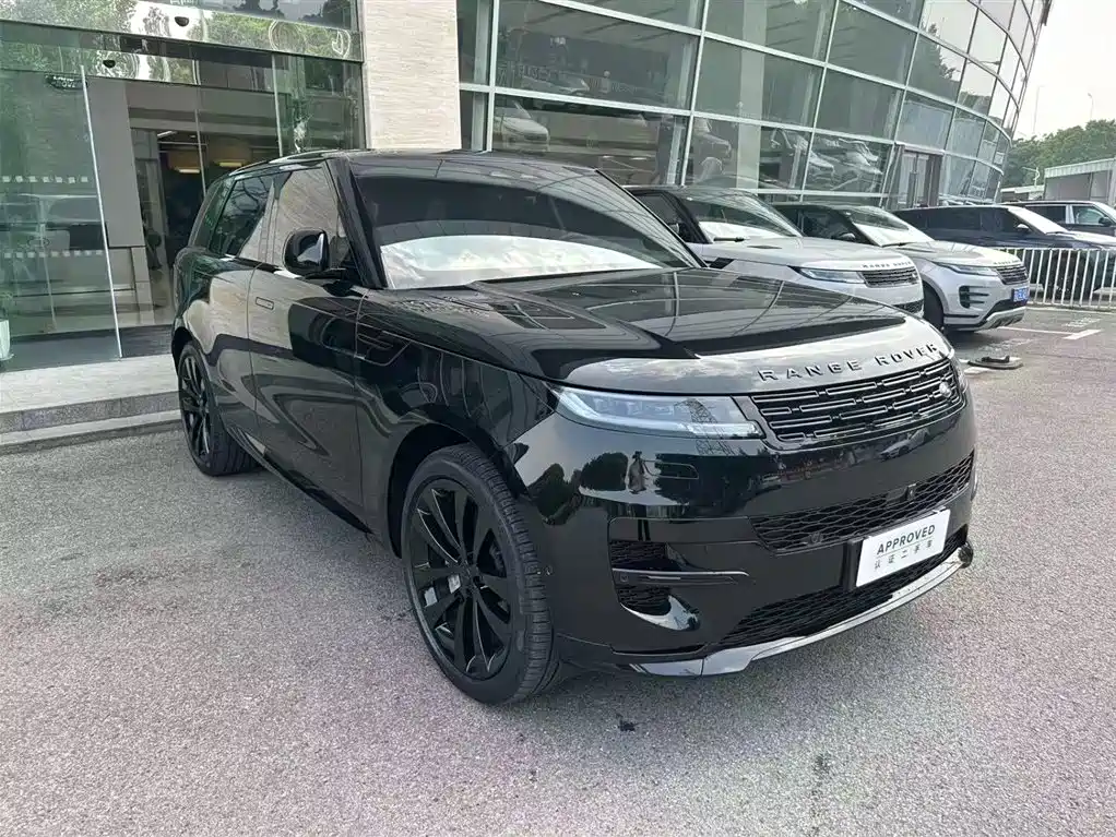 Land Rover Range Rover Sport 2026 400PS Dynamic SE