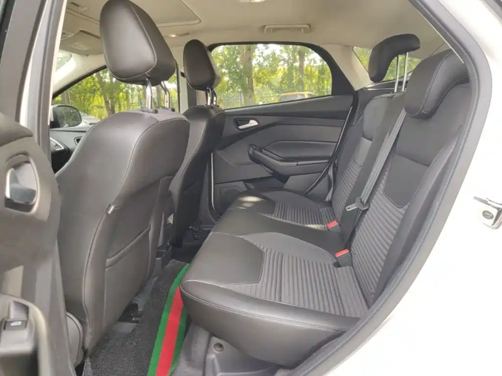 Ford Focus — миниатюра 17