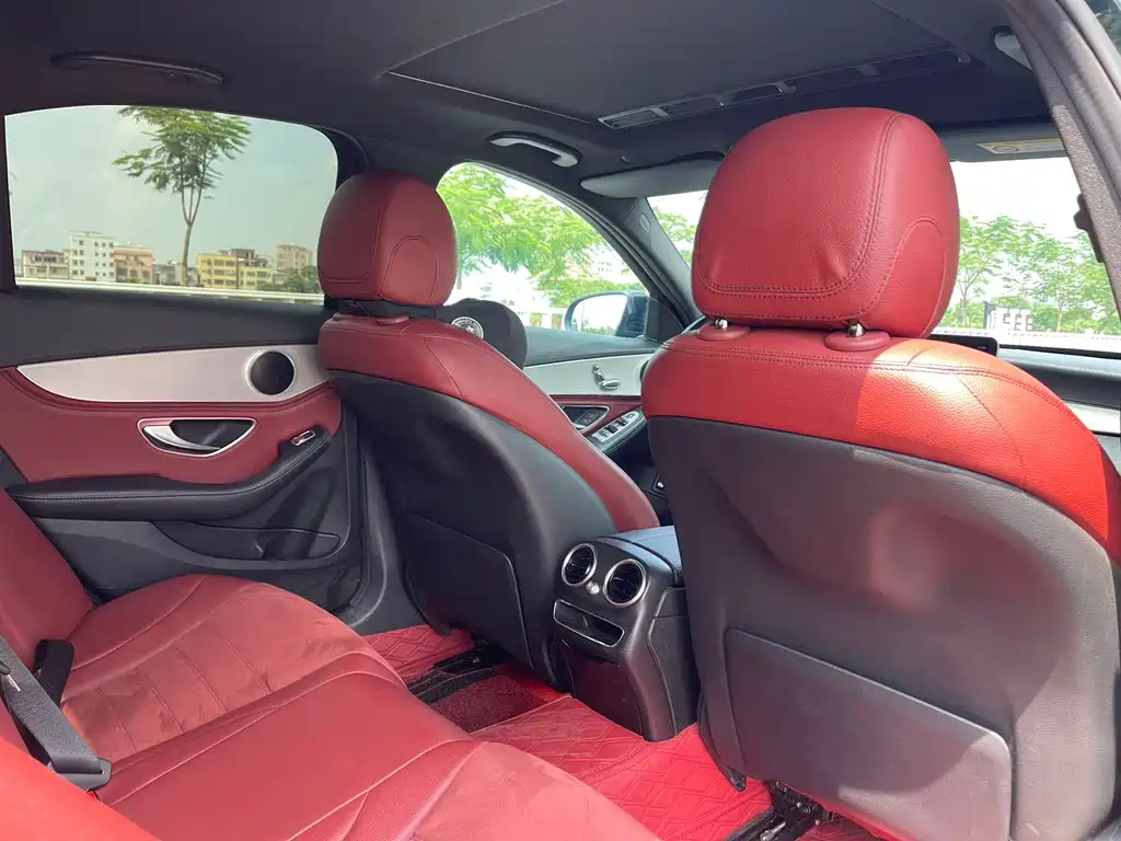 MERCEDES-BENZ C CLASS