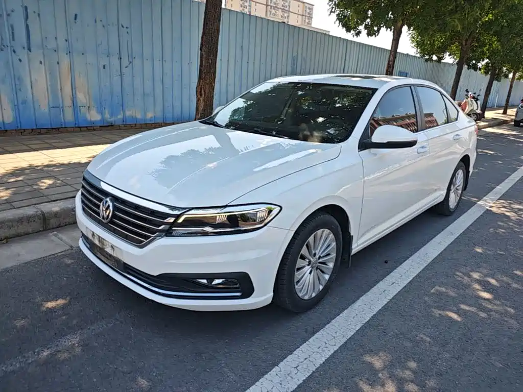 Volkswagen Lavida — миниатюра 2