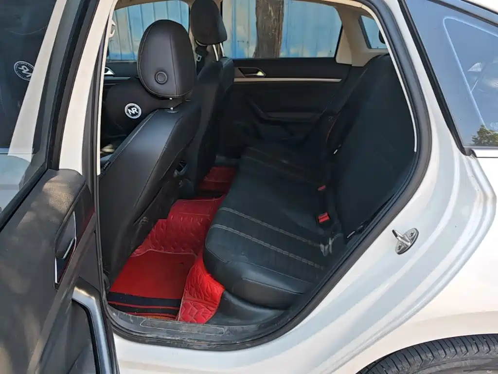 Volkswagen Lavida — миниатюра 17