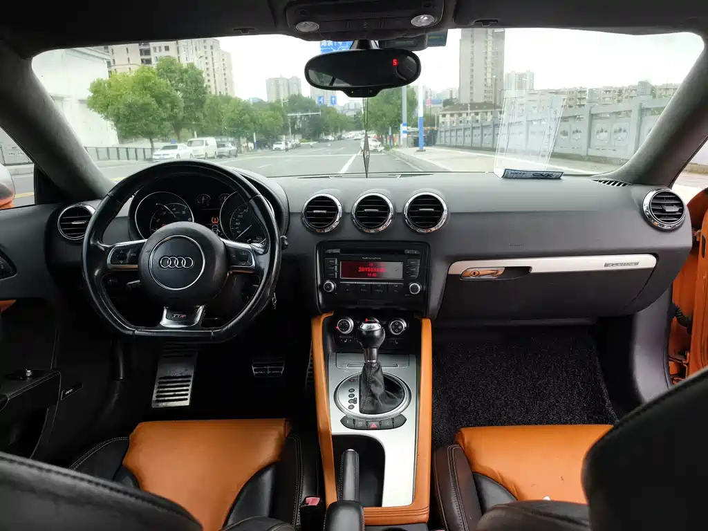 Audi TTS — миниатюра 5