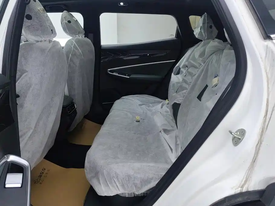 Geely Boyue — миниатюра 11