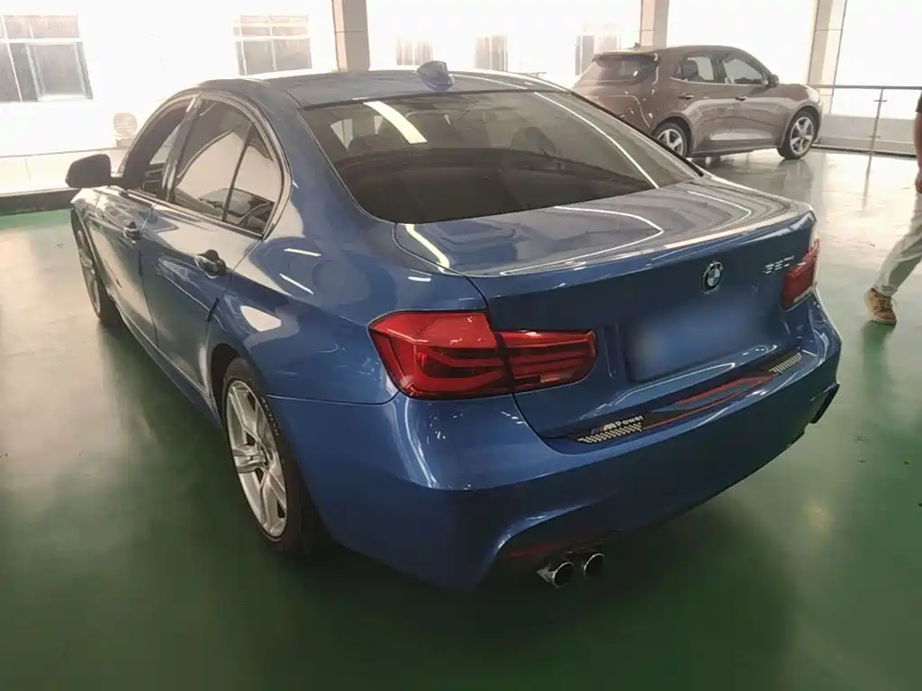 BMW 3 Series — миниатюра 23