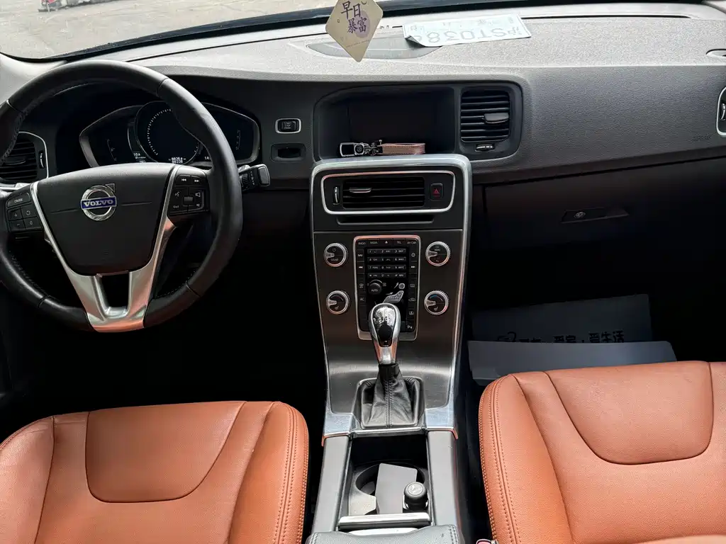 Volvo S60 — миниатюра 12