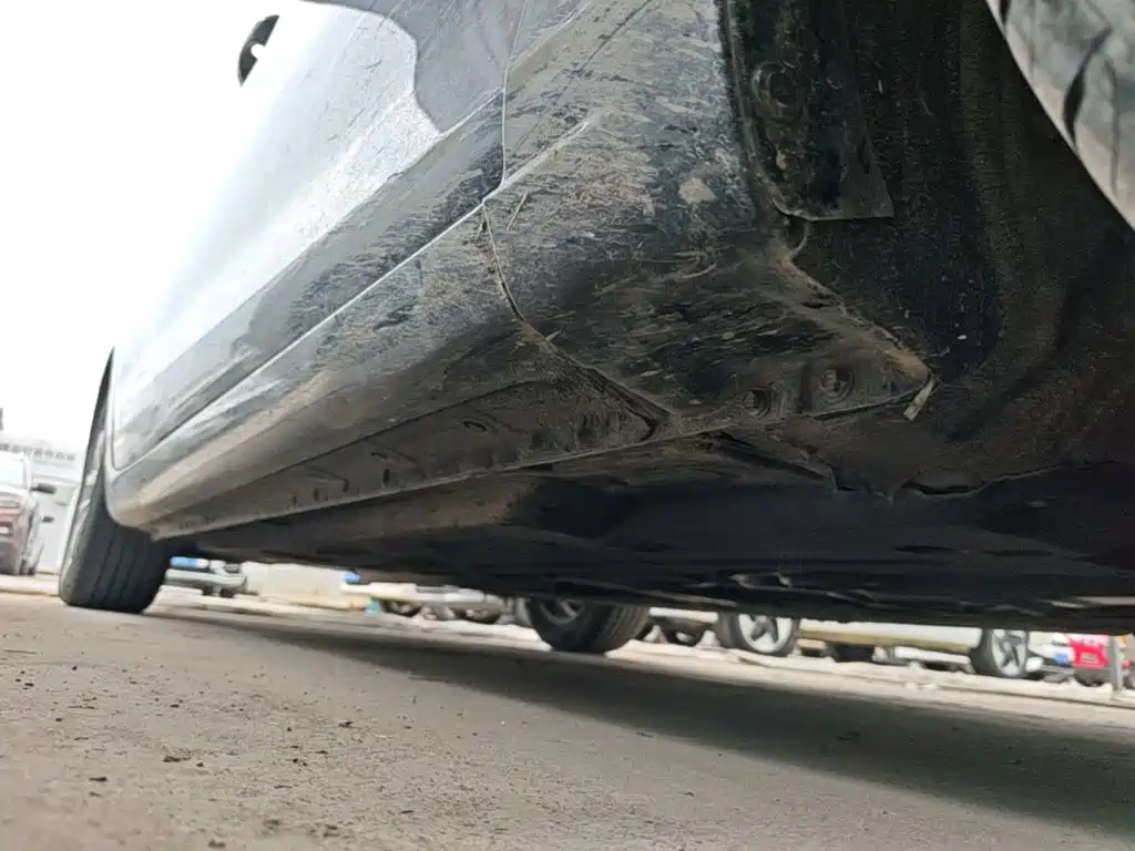 Hongqi Hongqi H5 — миниатюра 21