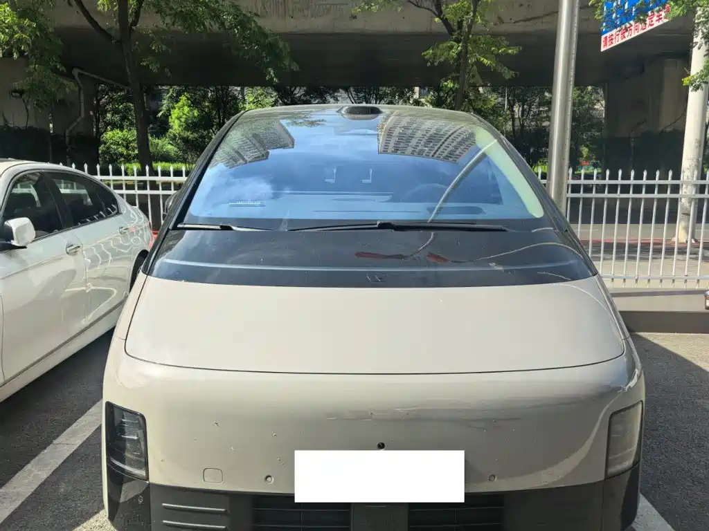 Li Auto Li MEGA — миниатюра 5