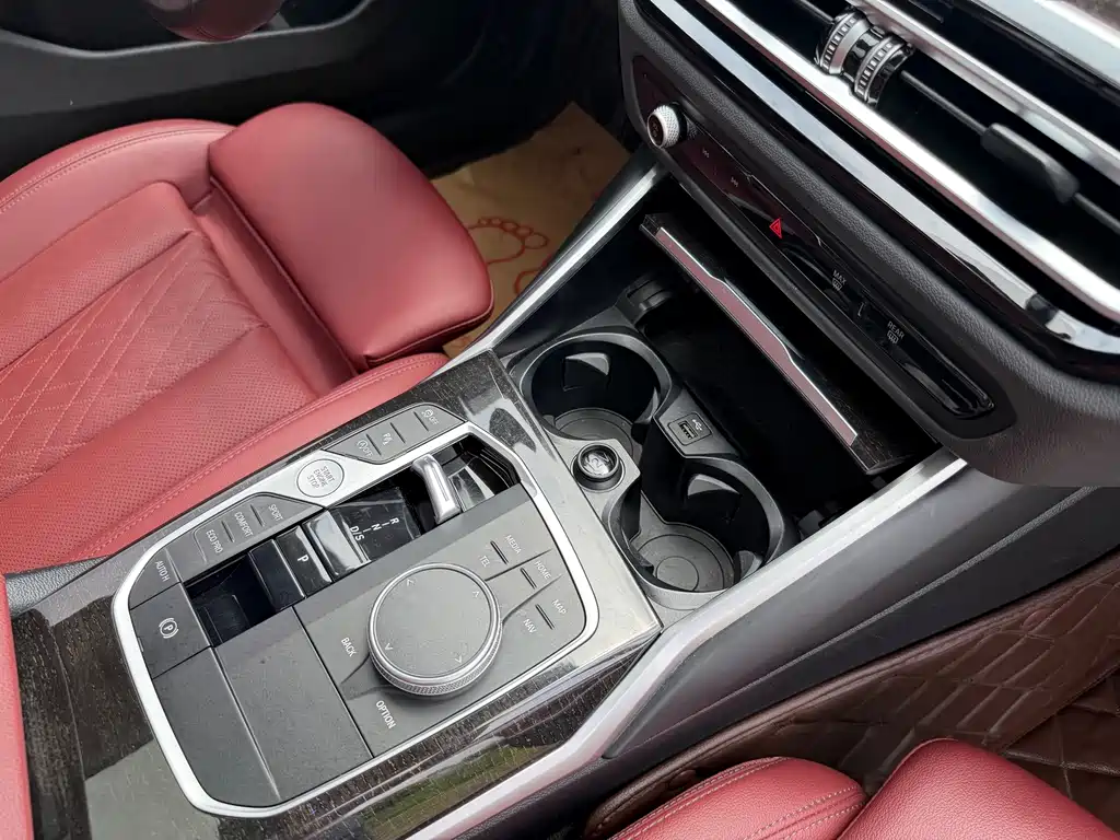 BMW 3 Series — миниатюра 9