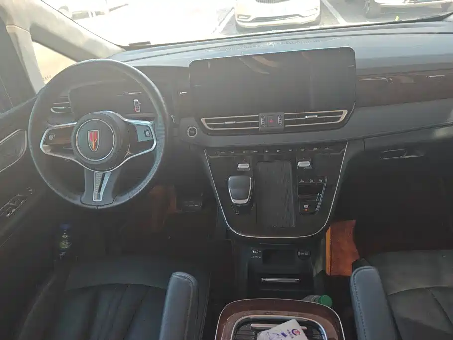 Hongqi Hongqi HQ9 PHEV — миниатюра 11