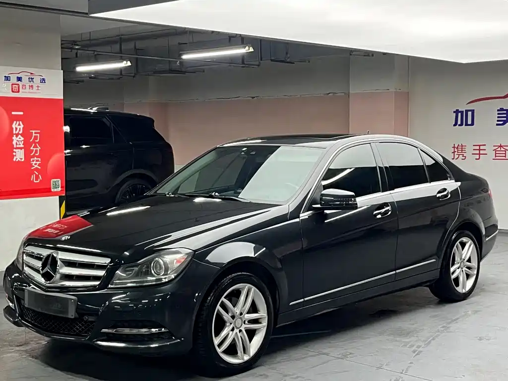 Mercedes-Benz C-Class — миниатюра 2