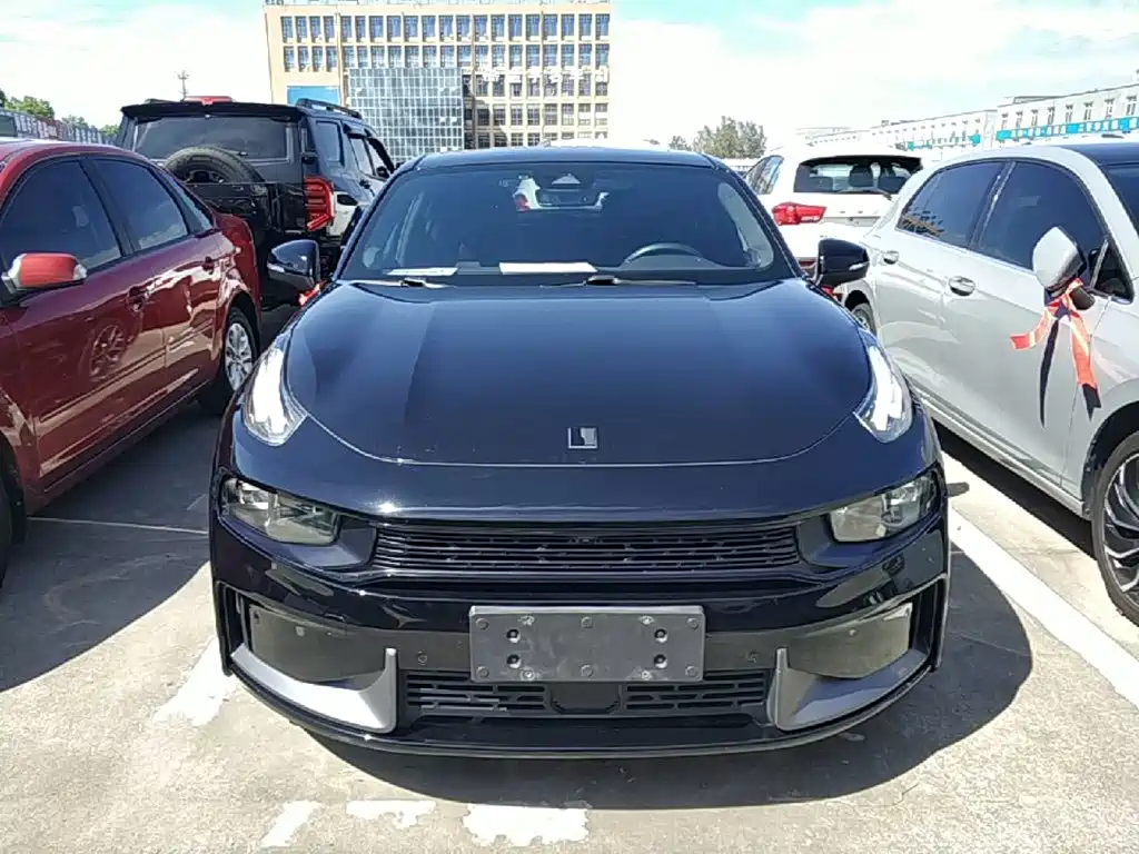 Lynk & Co 03 — миниатюра 3