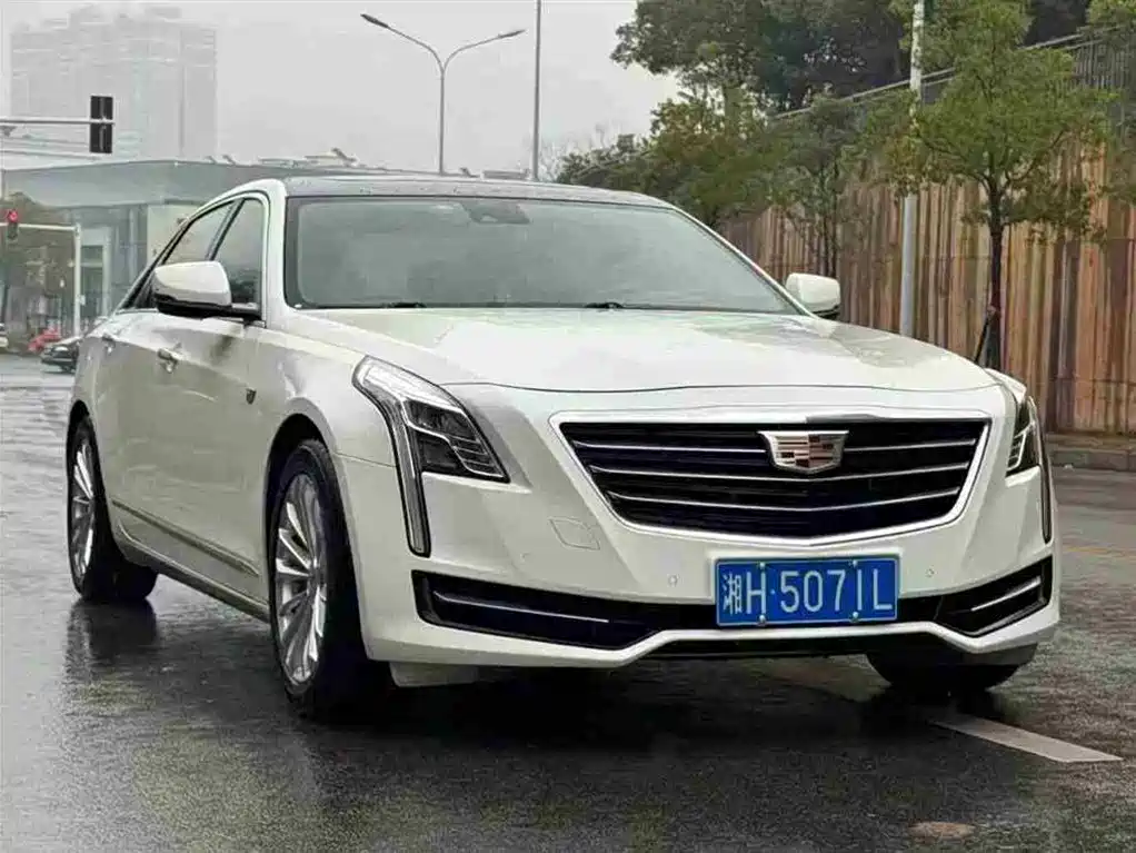 Cadillac CT6 2017