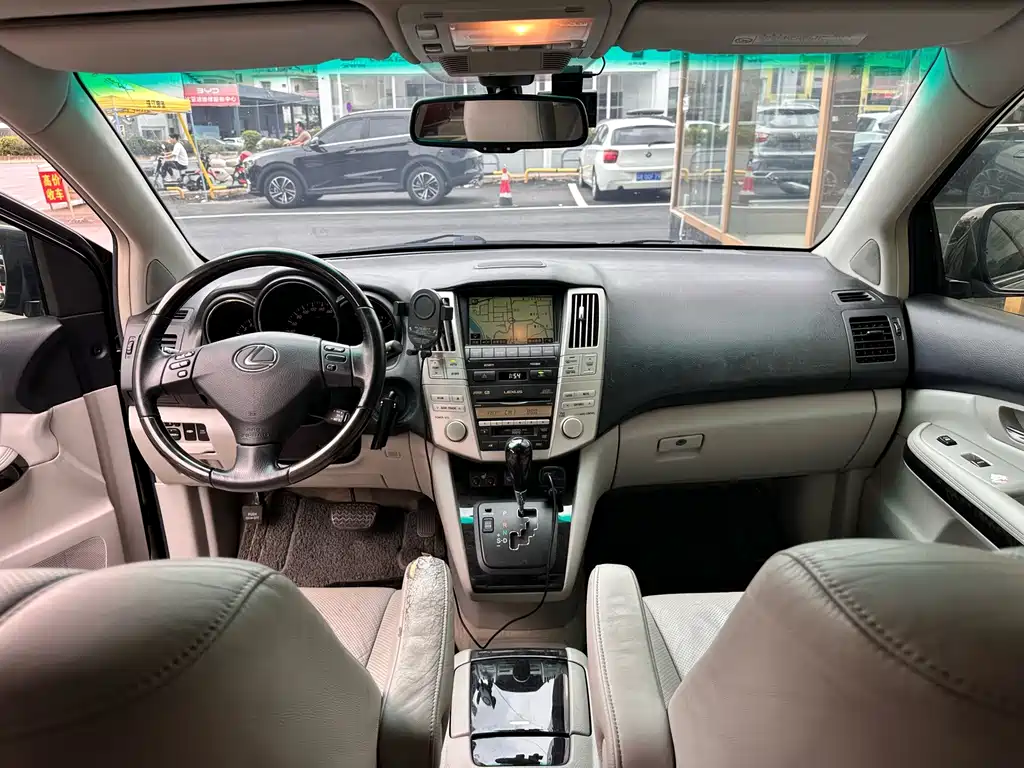 Lexus RX Classic — миниатюра 12