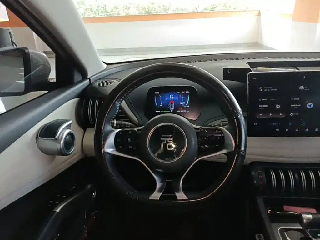 BYD Yuan Plus — миниатюра 11