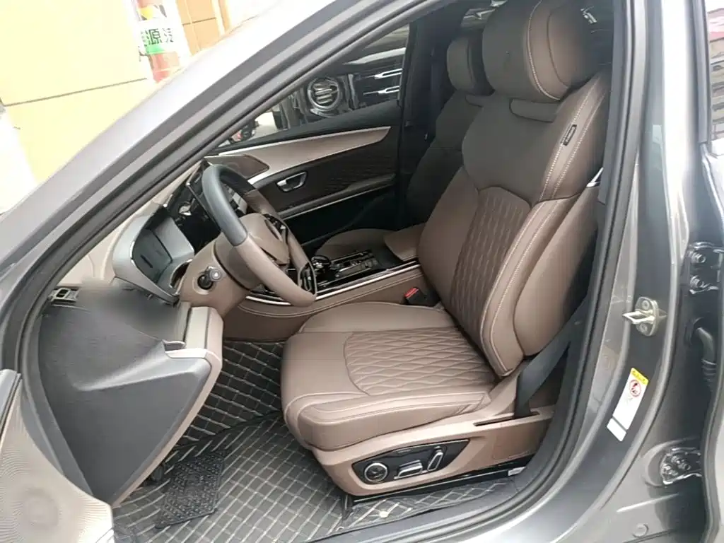 BYD Han — миниатюра 15