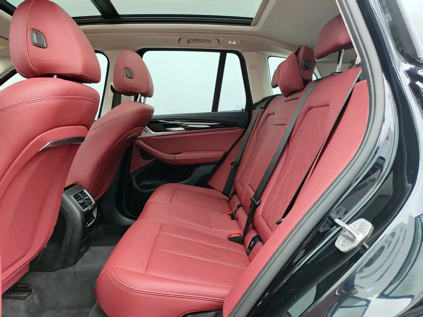 BMW X3 2024 Черный из Китая, фото 4