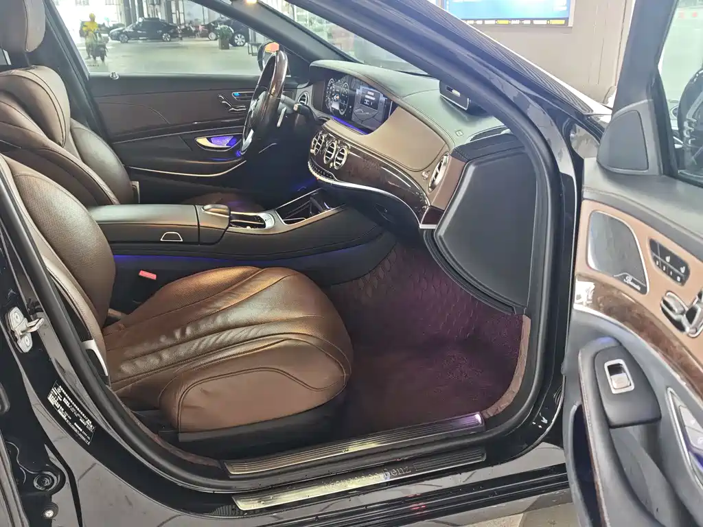 Mercedes-Benz S-Class — миниатюра 7
