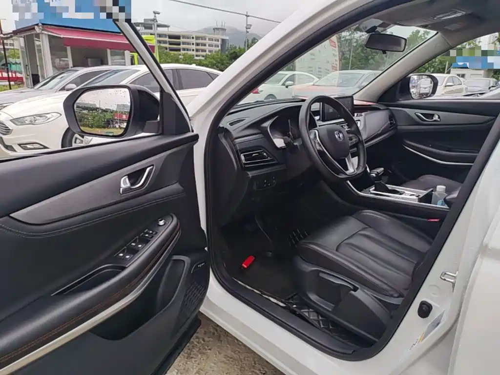 Changan CS75 — миниатюра 16