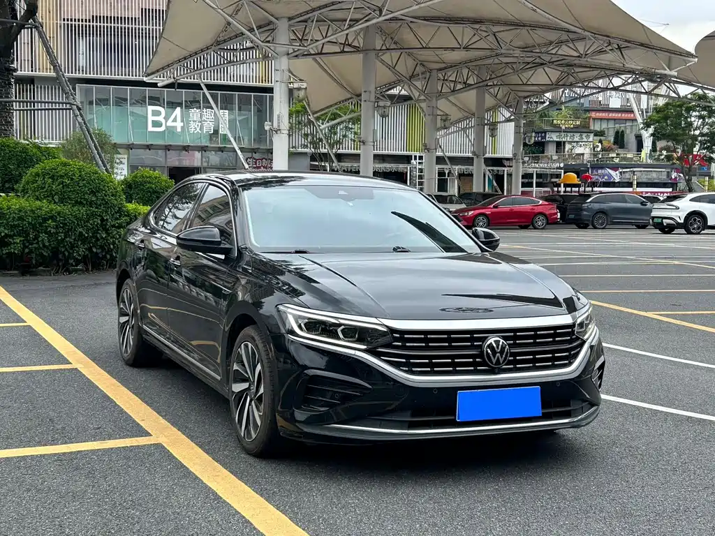 Volkswagen Passat — миниатюра 7