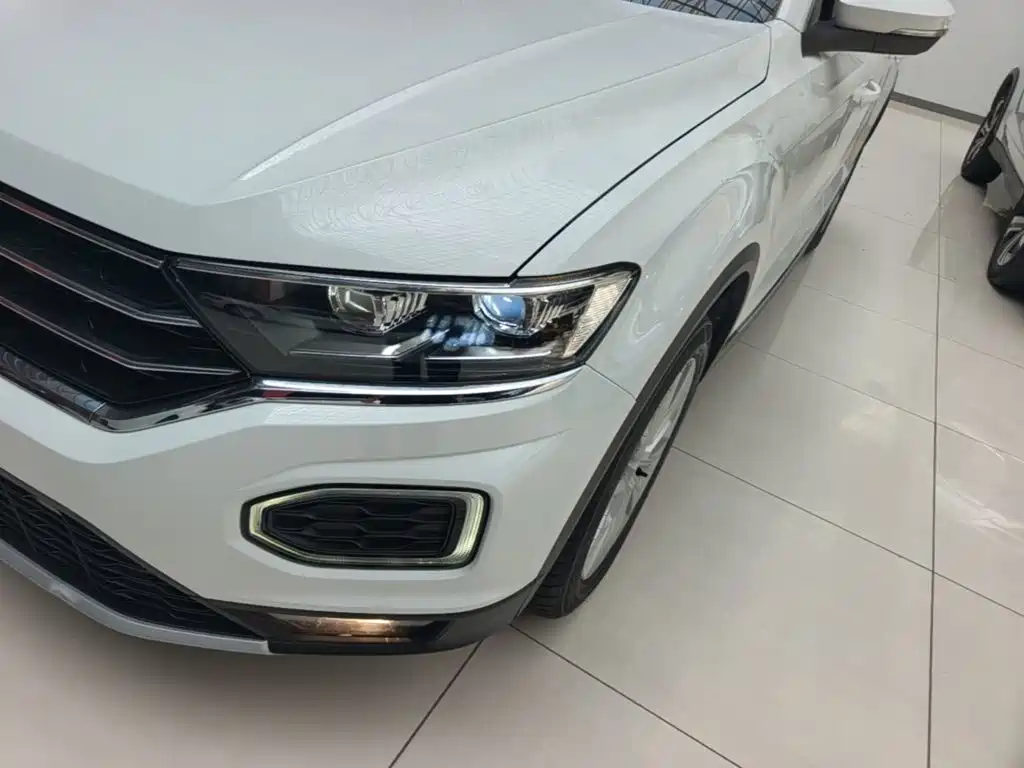 Volkswagen T-Roc — миниатюра 24