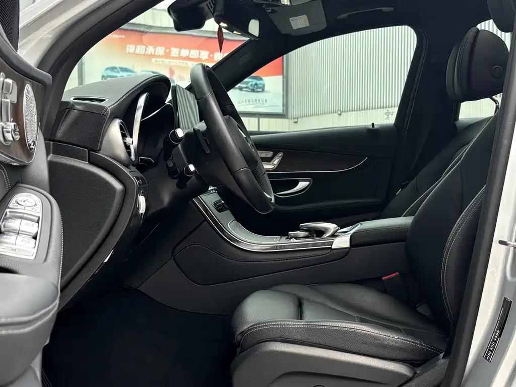 Mercedes-Benz GLC — миниатюра 9