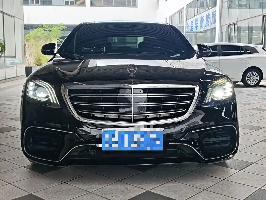 Mercedes-Benz S-Class — миниатюра 2