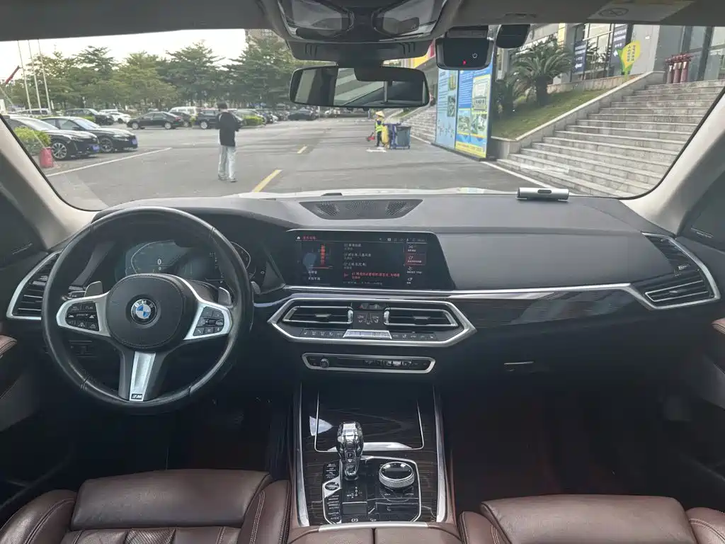 BMW X5 (Import) — миниатюра 8