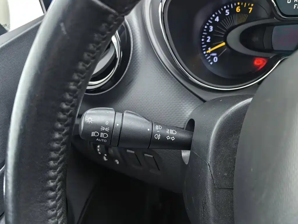 Renault Captur — миниатюра 21