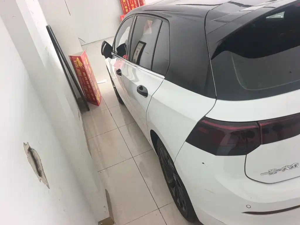 Volkswagen Golf — миниатюра 19