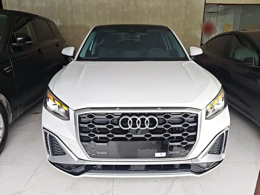 Audi Q2L — миниатюра 3