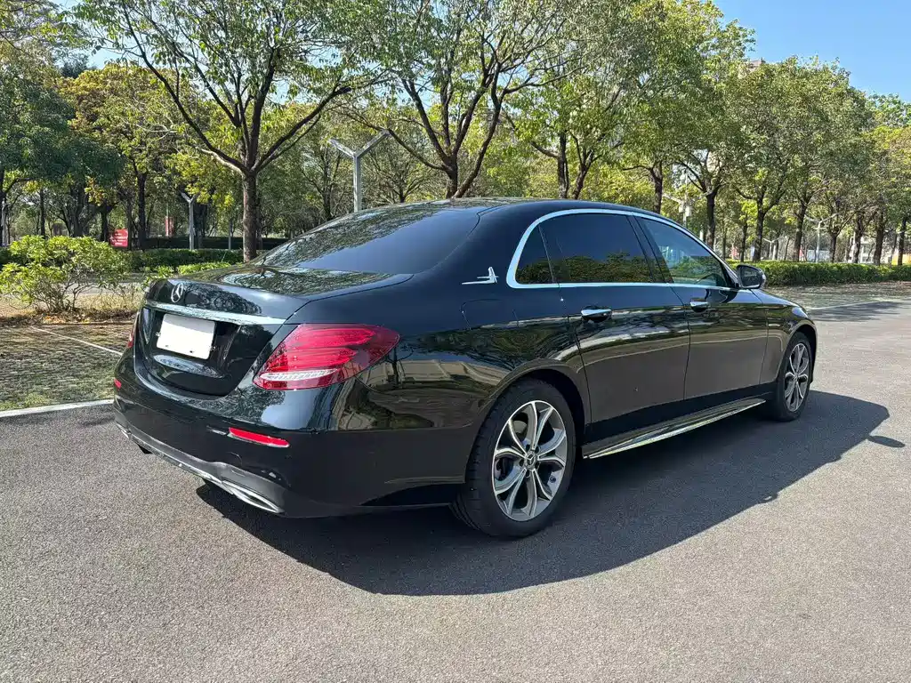 Mercedes-Benz E-Class E 2020 E 300 L Sport Fashion