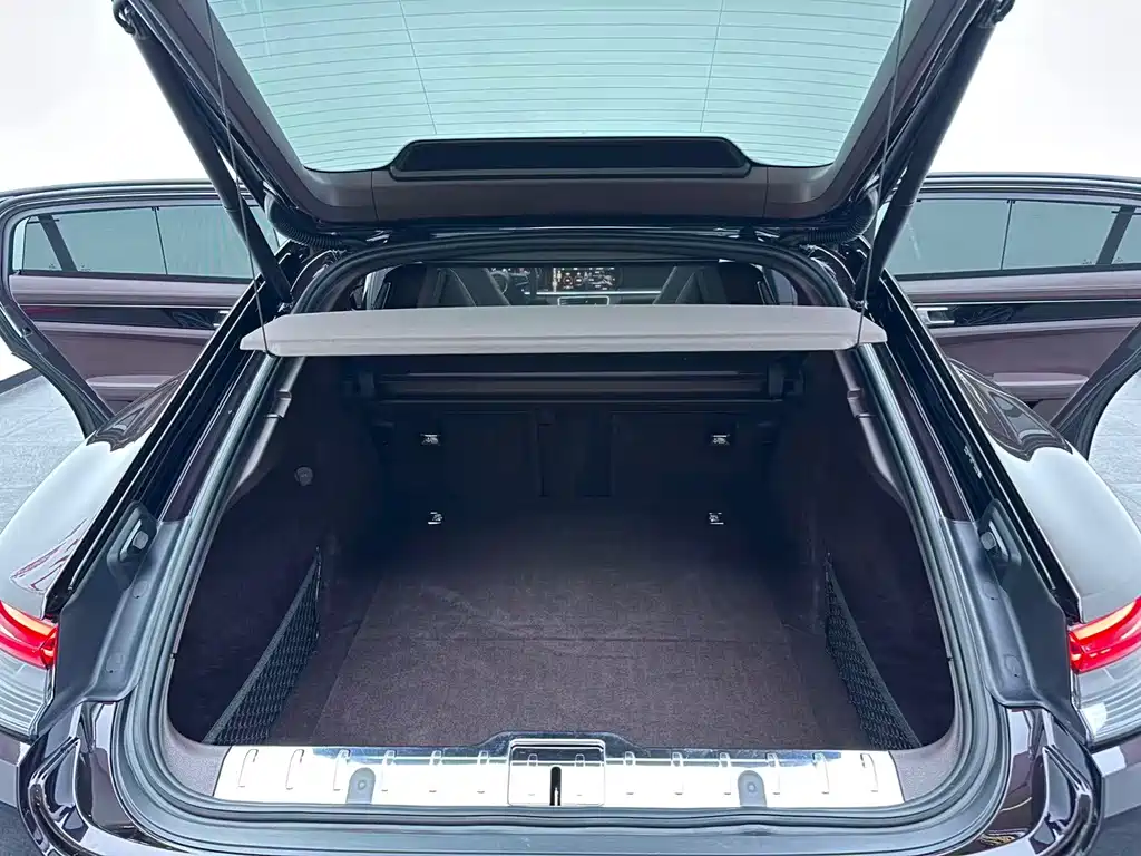 Porsche Panamera — миниатюра 25